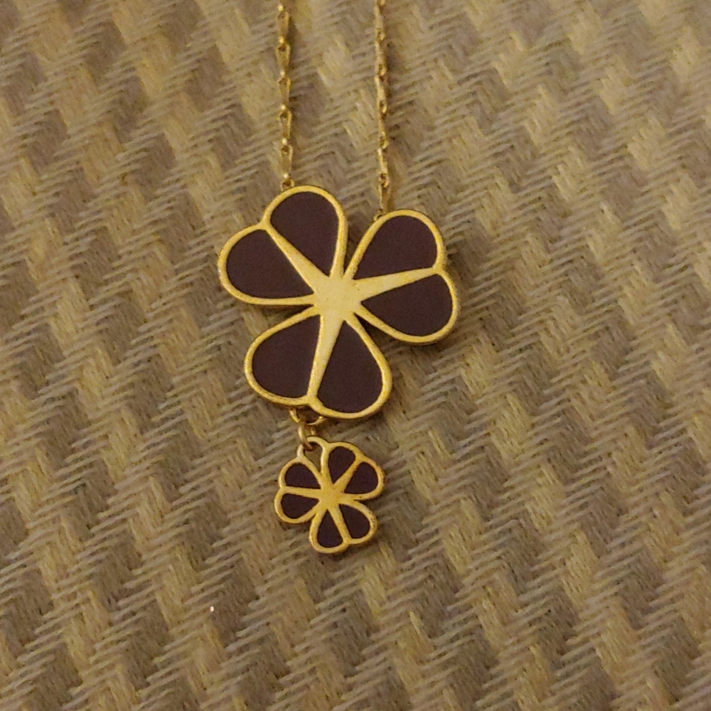 🎊🚩Pilgrim flower necklace